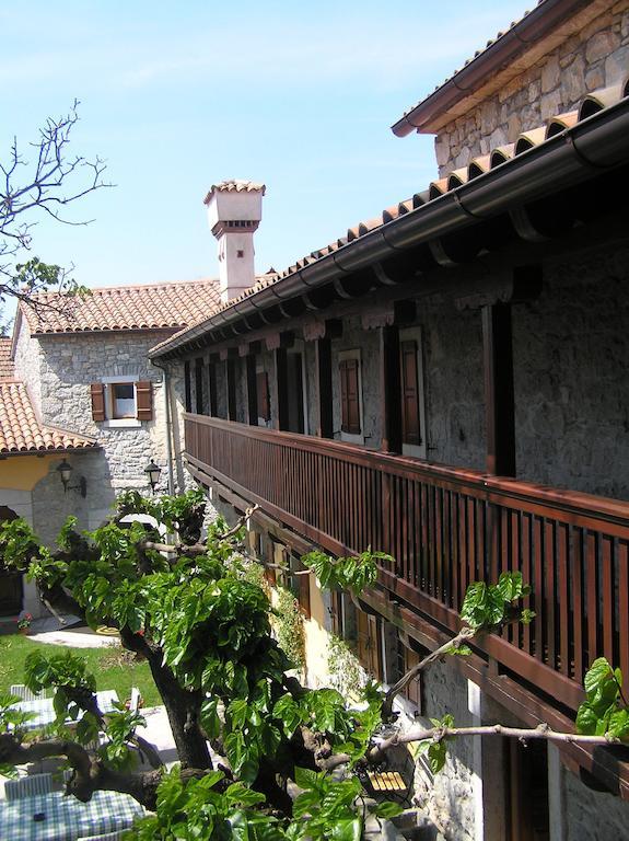 Guesthouse Domacija Sajna Сежана Номер фото